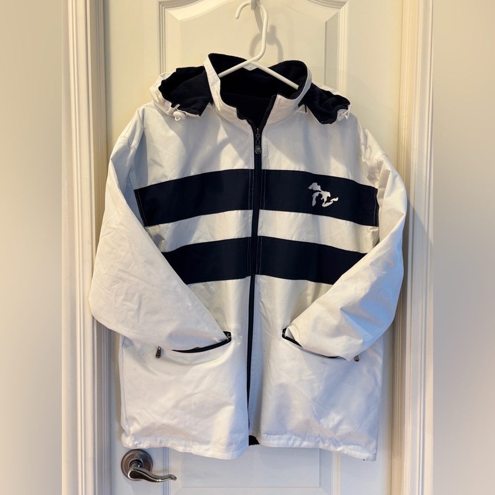 Women’s Reversible Jacket Crazy Apparel Medium Fleece Lined Hooded Zip Coat